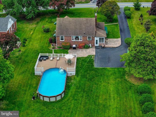 2922 CUB HILL RD, Baltimore, MD 21234