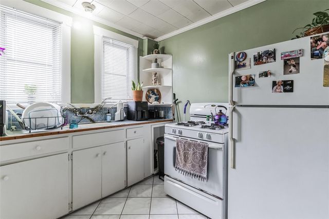 1233 OAK STREET NE, St Petersburg, FL 33701