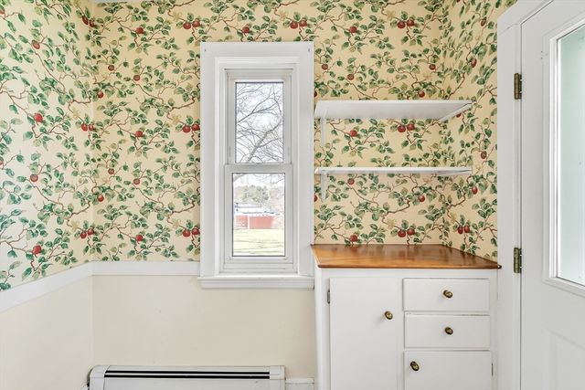 46 Outlook Dr, Lexington, MA 02421