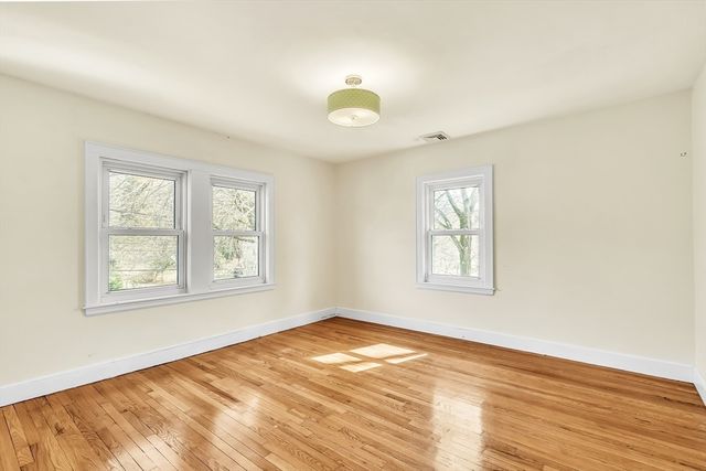 46 Outlook Dr, Lexington, MA 02421