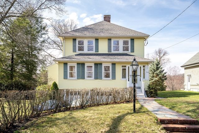 46 Outlook Dr, Lexington, MA 02421