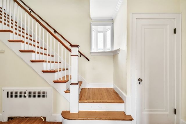 46 Outlook Dr, Lexington, MA 02421