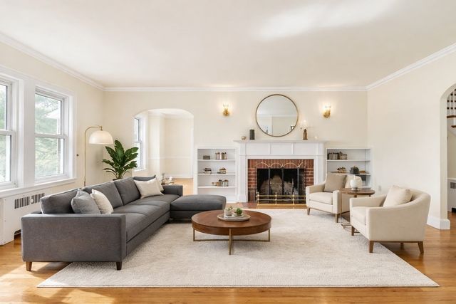 46 Outlook Dr, Lexington, MA 02421