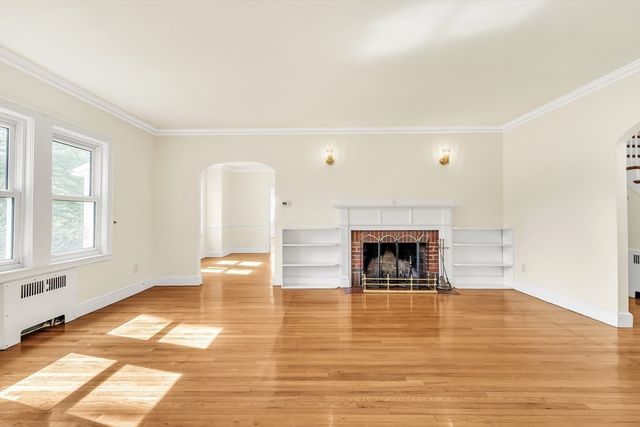 46 Outlook Dr, Lexington, MA 02421