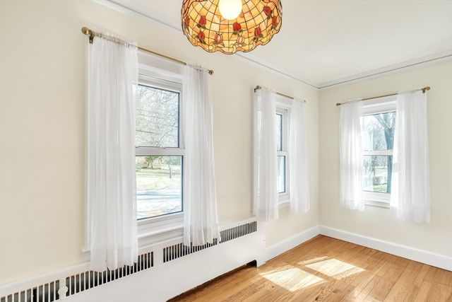 46 Outlook Dr, Lexington, MA 02421