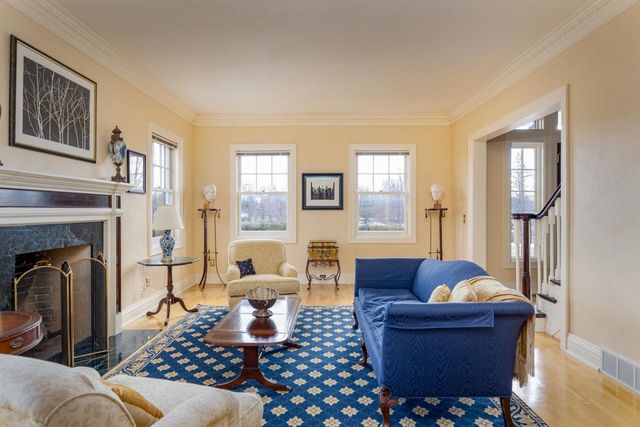 W9258 LAMISE WAY, Hortonville, WI 54944