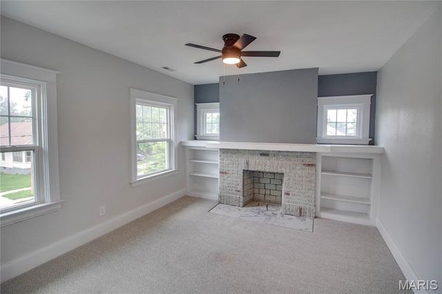 2619 Hillcrest Avenue, Alton, IL 62002