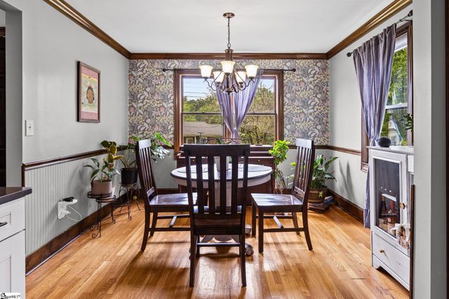 106 Lenore Avenue, Greenville, SC 29617