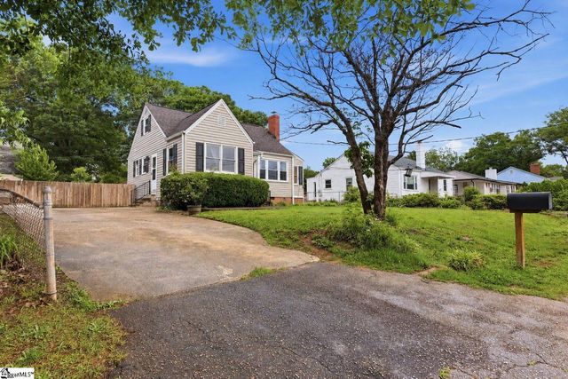 106 Lenore Avenue, Greenville, SC 29617