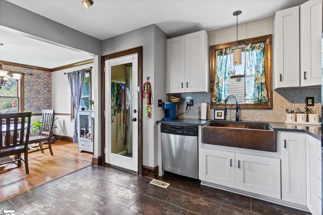 106 Lenore Avenue, Greenville, SC 29617