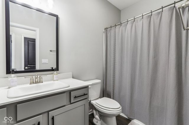 6433 Wasco Drive, Whitestown, IN 46075