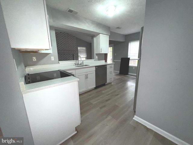 4120 LANCASTER CIR, Waldorf, MD 20603