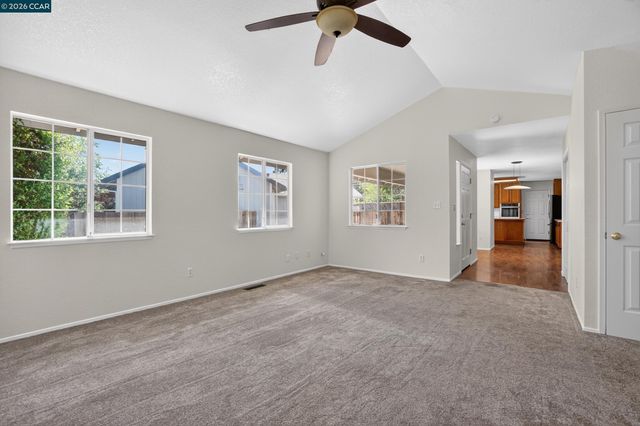 1836 Farm Bureau Rd, Concord, CA 94519