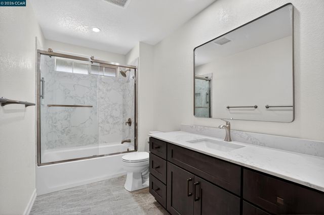 1836 Farm Bureau Rd, Concord, CA 94519