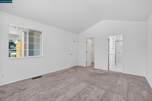 1836 Farm Bureau Rd, Concord, CA 94519