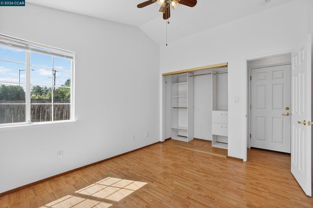 1836 Farm Bureau Rd, Concord, CA 94519