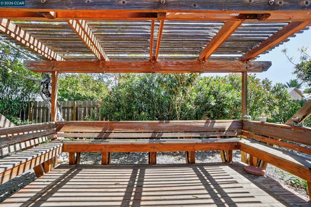 1836 Farm Bureau Rd, Concord, CA 94519