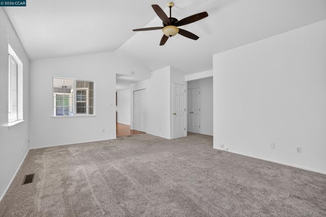 1836 Farm Bureau Rd, Concord, CA 94519