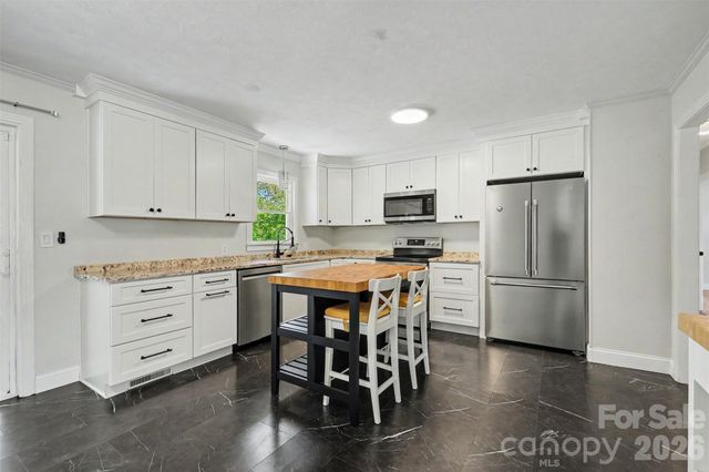 79 Walnut Street, Badin, NC 28009