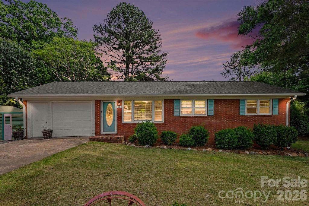 79 Walnut Street, Badin, NC 28009