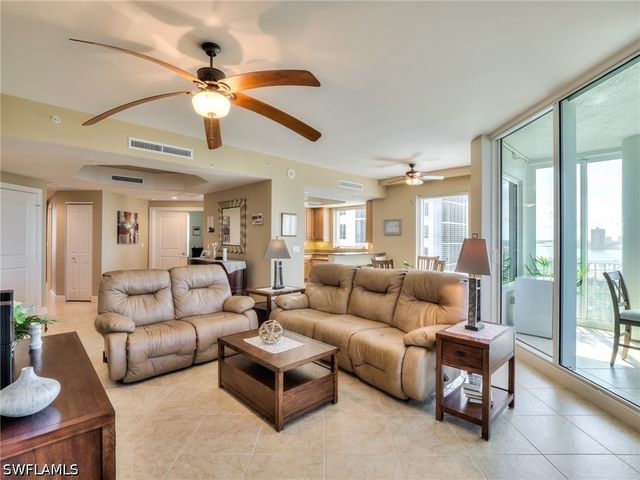 4182 Bay Beach LN 761, Fort Myers Beach, FL 33931