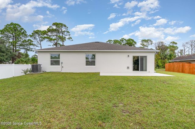 5840 Granite Lane, Cocoa, FL 32927
