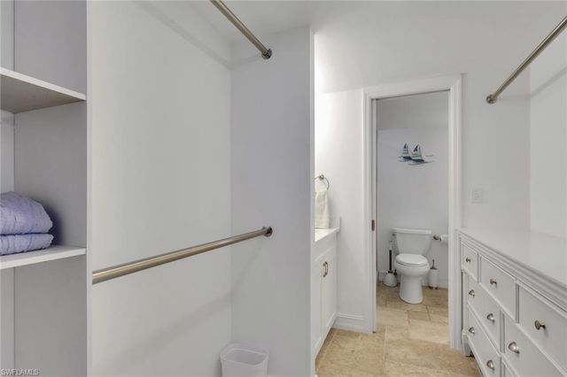 5 Bluebill AVE 504, Naples, FL 34108