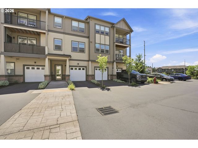 17051 Sw APPLEDALE Rd 203, Beaverton, OR 97007