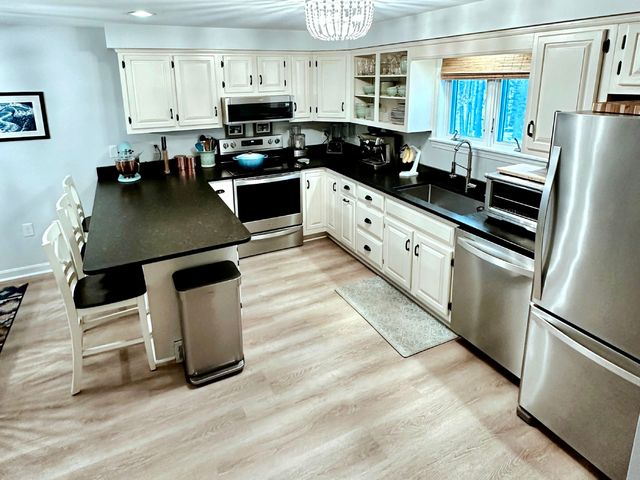 153 Coffin Rd Unit 5, Epping, NH 03042