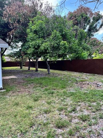 749 SW Mccracken Avenue, Port St. Lucie, FL 34953