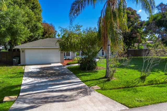 749 SW Mccracken Avenue, Port St. Lucie, FL 34953