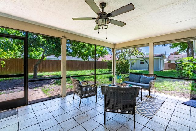749 SW Mccracken Avenue, Port St. Lucie, FL 34953