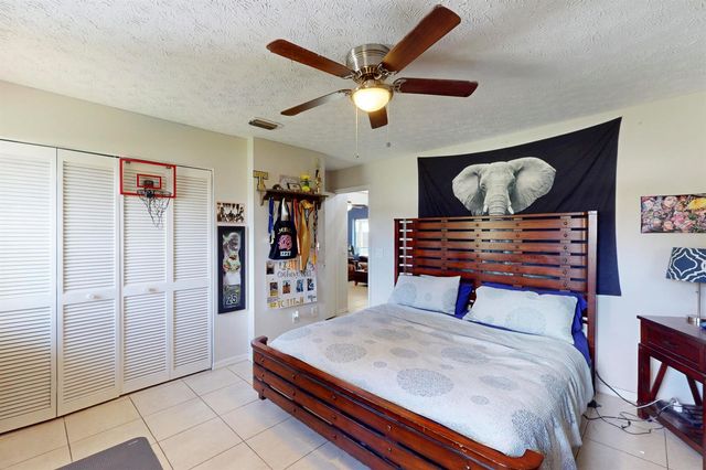 749 SW Mccracken Avenue, Port St. Lucie, FL 34953