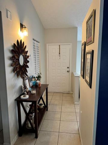 749 SW Mccracken Avenue, Port St. Lucie, FL 34953
