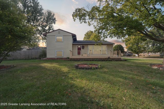 3333 W Willow Street, Lansing, MI 48917