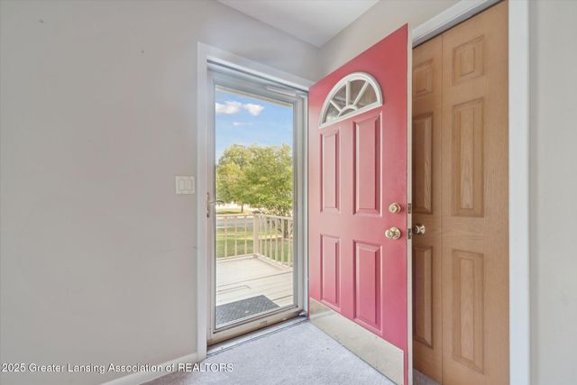 3333 W Willow Street, Lansing, MI 48917