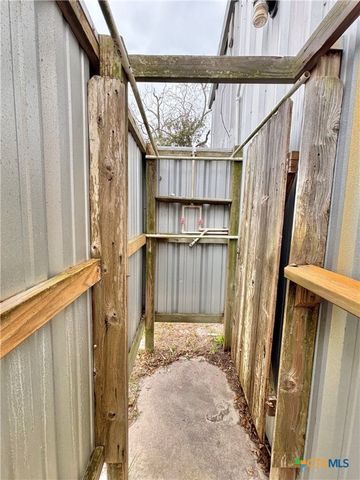 3053 W Monroe Avenue, Port O'connor, TX 77982