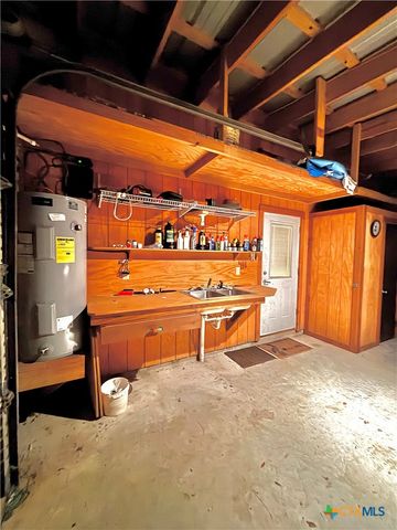 3053 W Monroe Avenue, Port O'connor, TX 77982