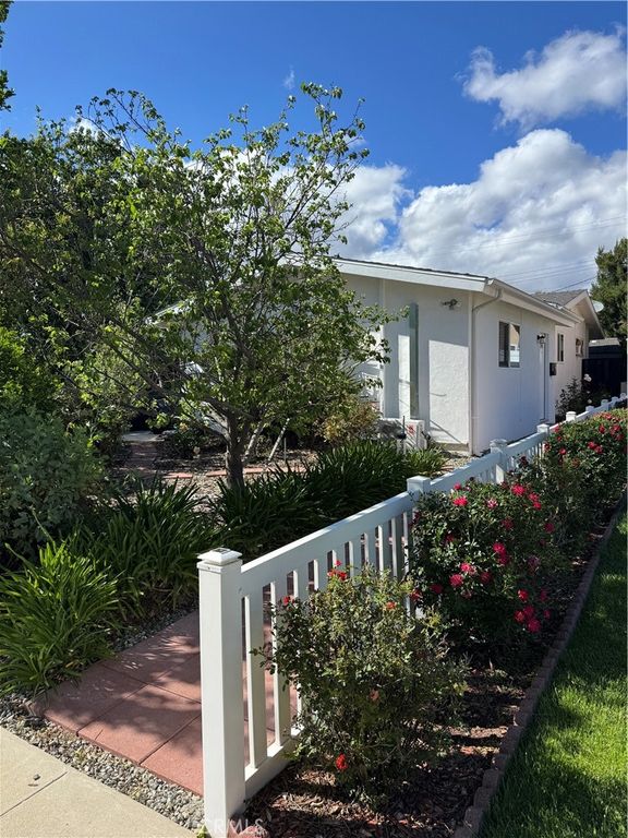 23017 Gilmore street, West Hills, CA 91307