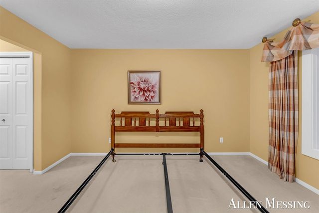 4235 Valley Side Drive, Grand Rapids, MI 49525