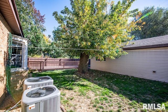 808 PARK Avenue, Pekin, IL 61554