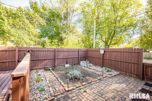 808 PARK Avenue, Pekin, IL 61554