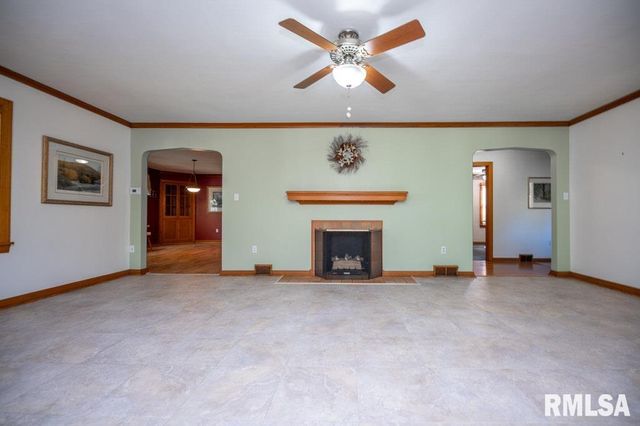 808 PARK Avenue, Pekin, IL 61554