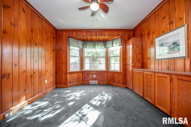 808 PARK Avenue, Pekin, IL 61554