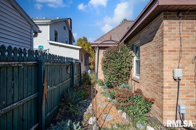 808 PARK Avenue, Pekin, IL 61554