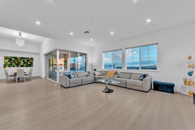 4631 Valley Terrace Cir, Folsom, CA 95630