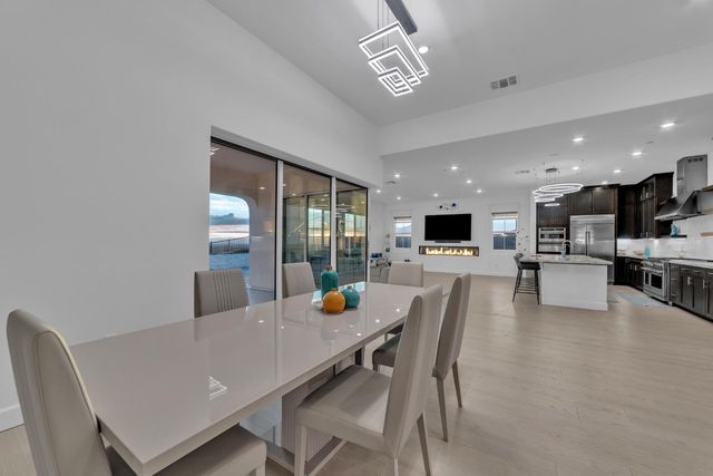 4631 Valley Terrace Cir, Folsom, CA 95630