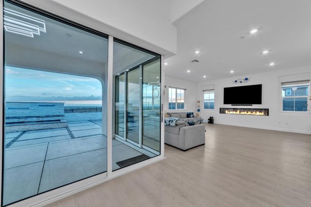 4631 Valley Terrace Cir, Folsom, CA 95630