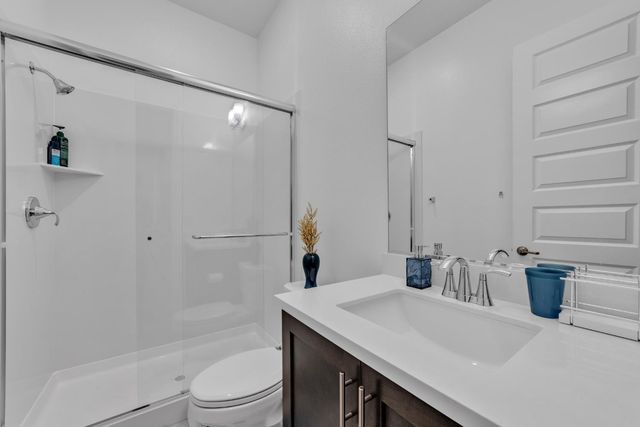 4631 Valley Terrace Cir, Folsom, CA 95630