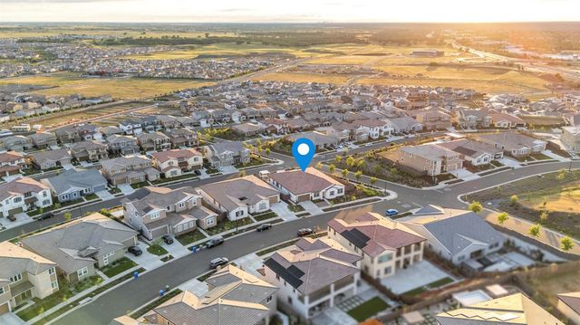 4631 Valley Terrace Cir, Folsom, CA 95630